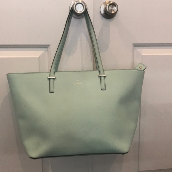 Kate Spade Cedar Street Large Harmony Tote - Picture 2 of 7